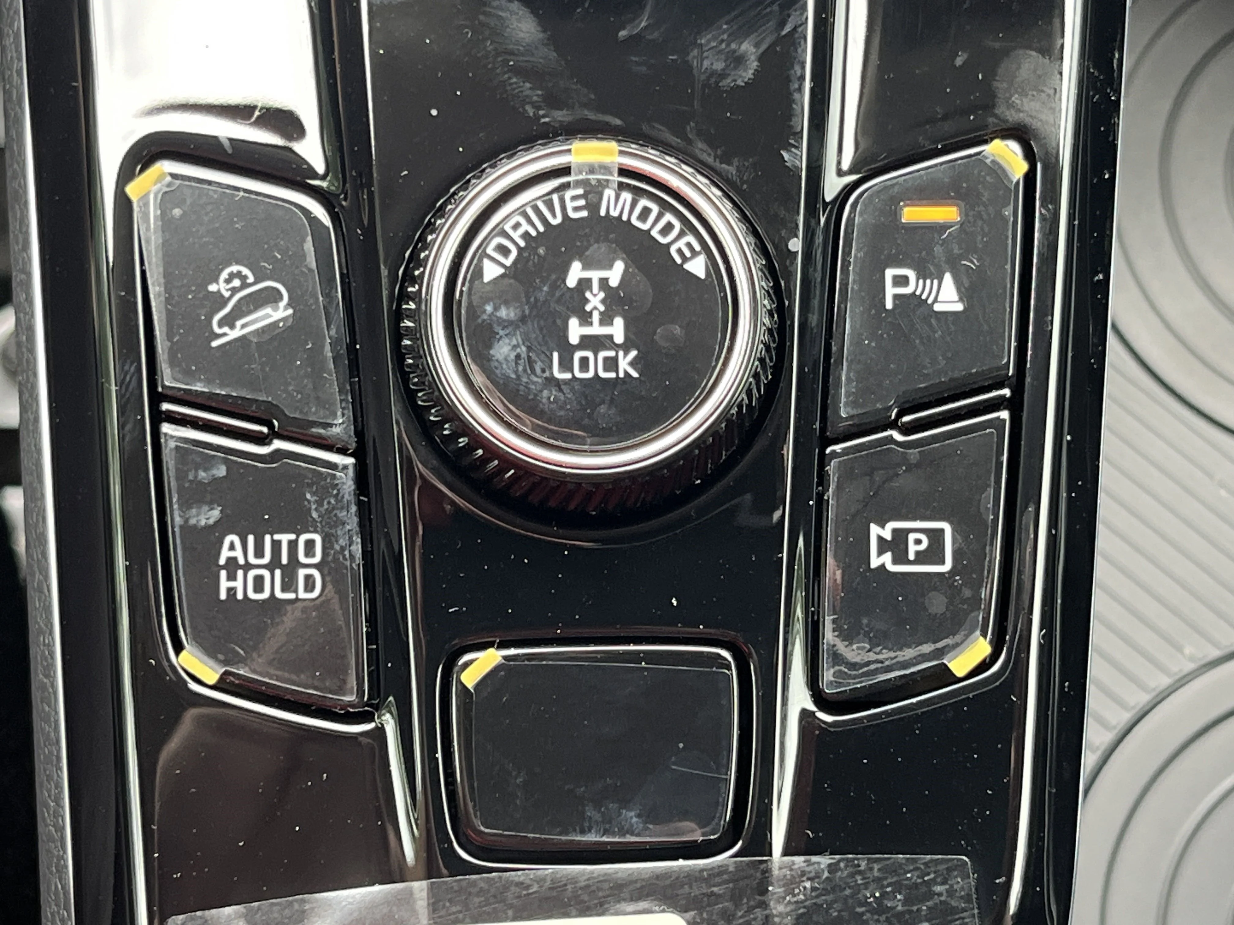 2025 Kia Sportage LX Hybrid - Photo 10