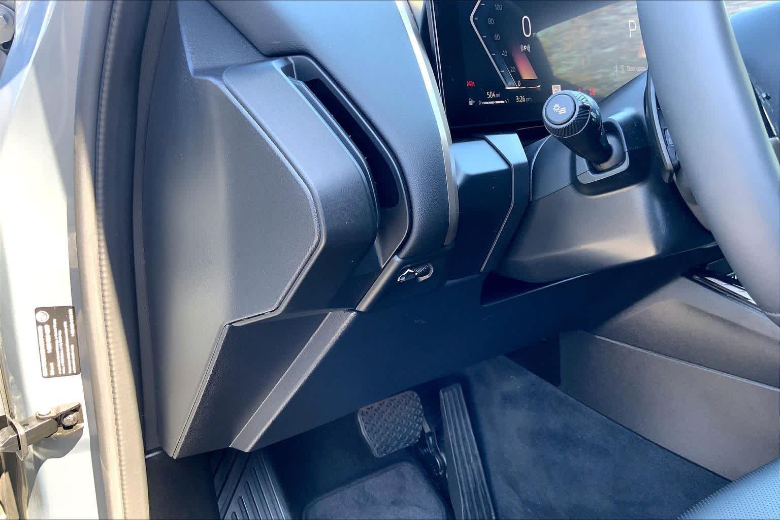 Used 2025 Skyscraper Gray Metallic BMW 30 xDrive image 35