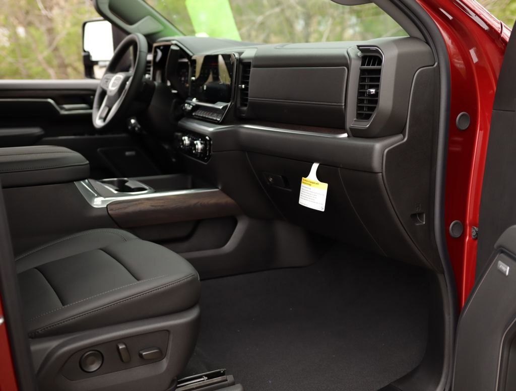 2026 GMC Sierra 2500HD SLT - Photo 33