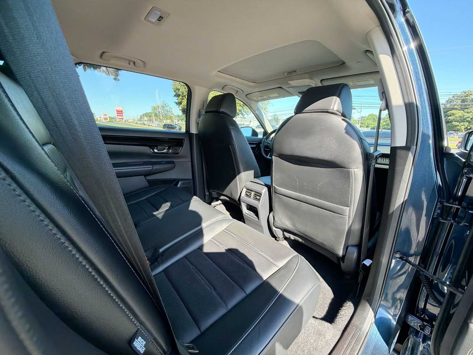 Certified Used 2025 Canyon River Blue Metallic Honda EX-L image 14