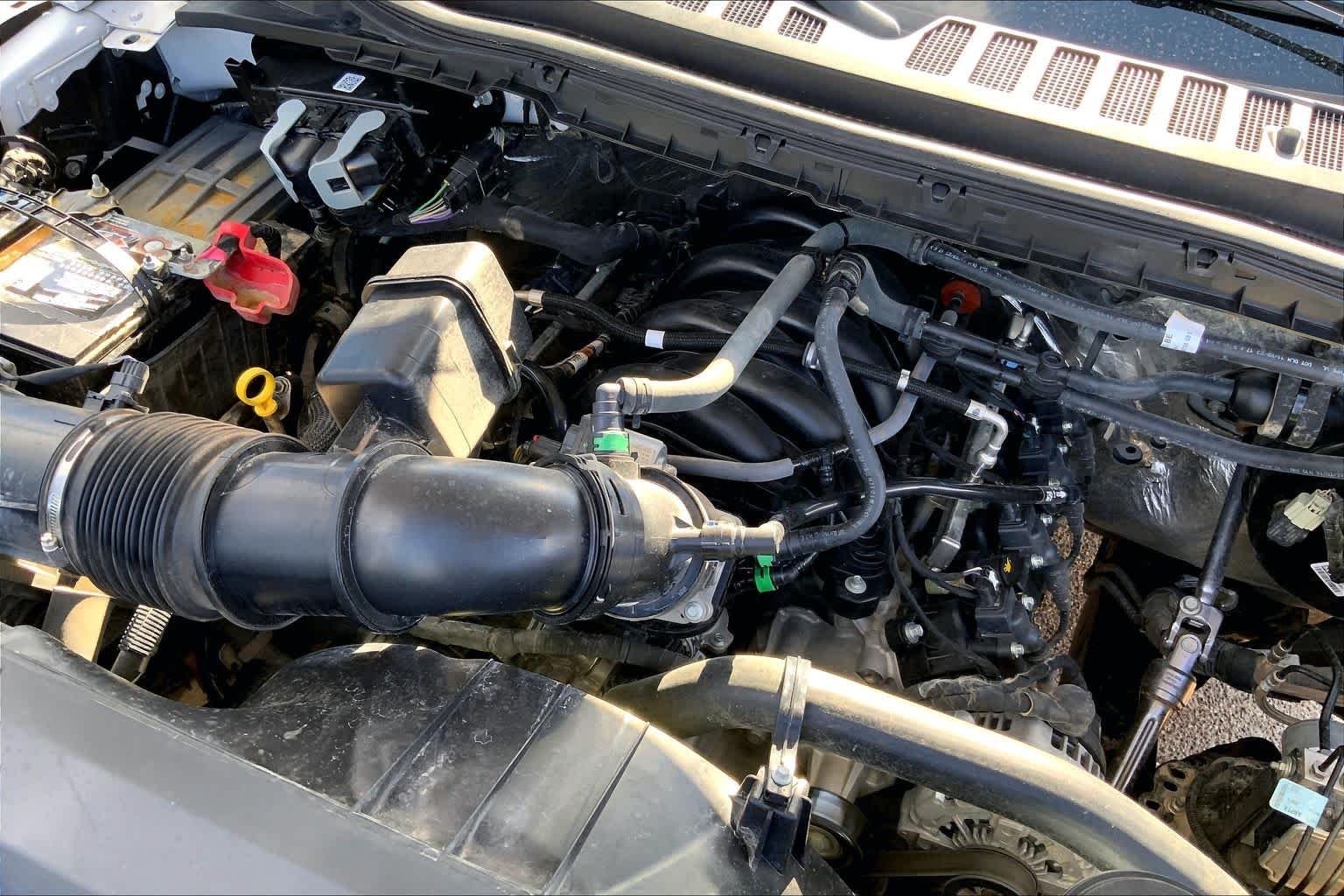 Used 2024 Oxford White Ford XL image 33