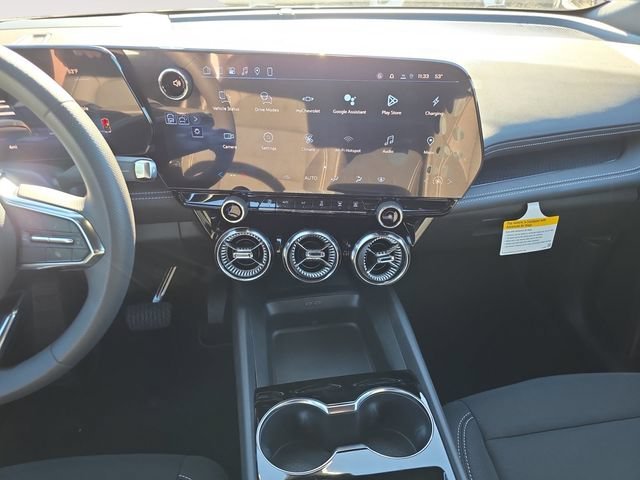New 2026 Summit White Chevrolet LT image 11