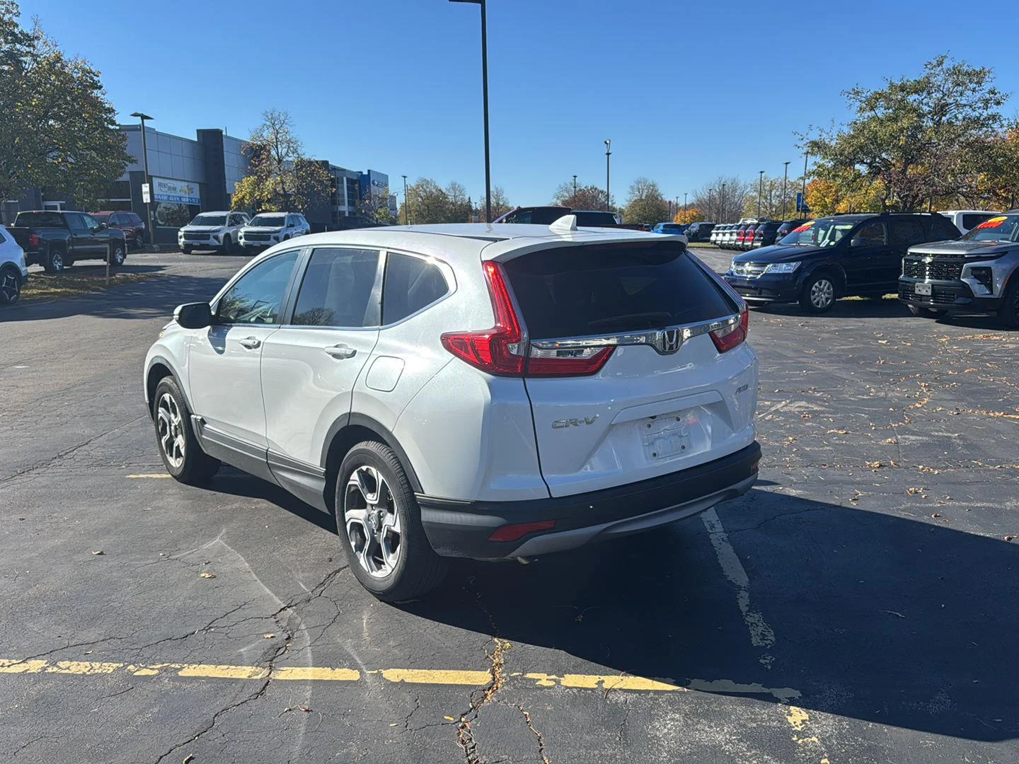 Used 2019 Platinum White Pearl Honda EX-L image 5
