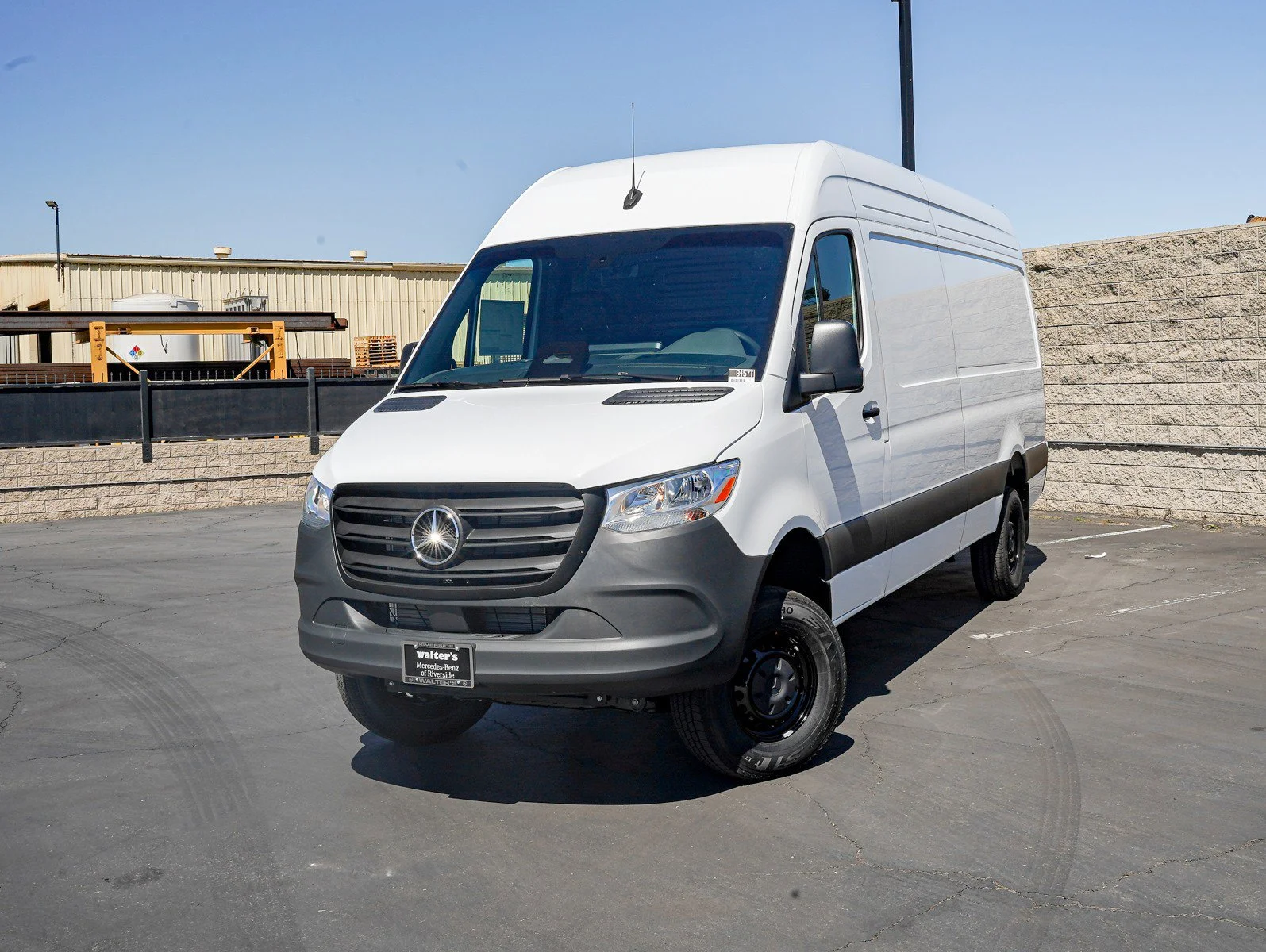 2026 Mercedes-Benz Sprinter 2500 170 WB HO High Roof AWD's photo