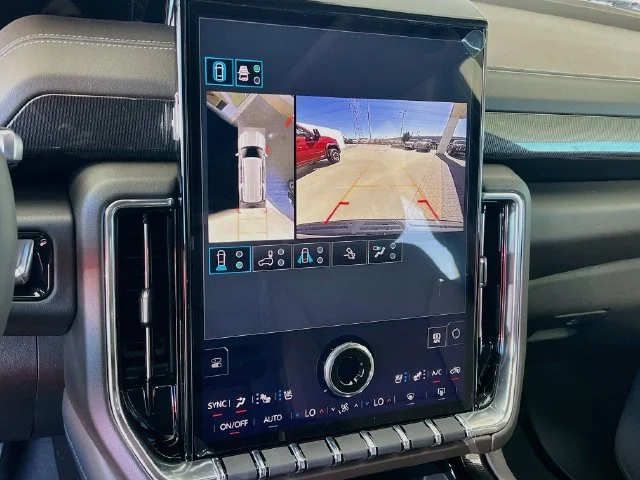 2027 GMC Yukon Elevation - Photo 9