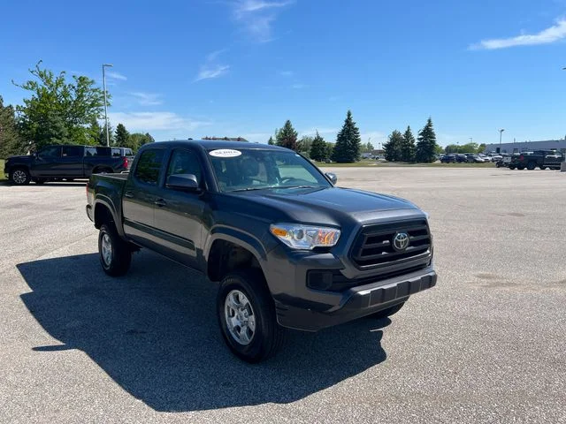 Used 2021 Gray Toyota SR image 3