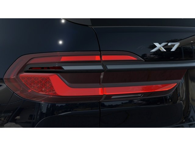 New 2027 Carbon Black Metallic BMW X7 40i image 8