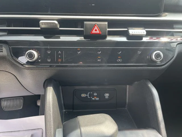2026 Kia Sportage LX - Photo 25