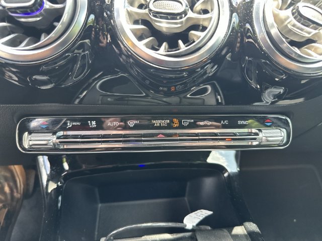 Used 2022 Black Mercedes-Benz A 220 image 19