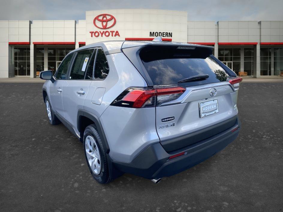 Used 2022 Silver Sky Metallic Toyota LE image 7