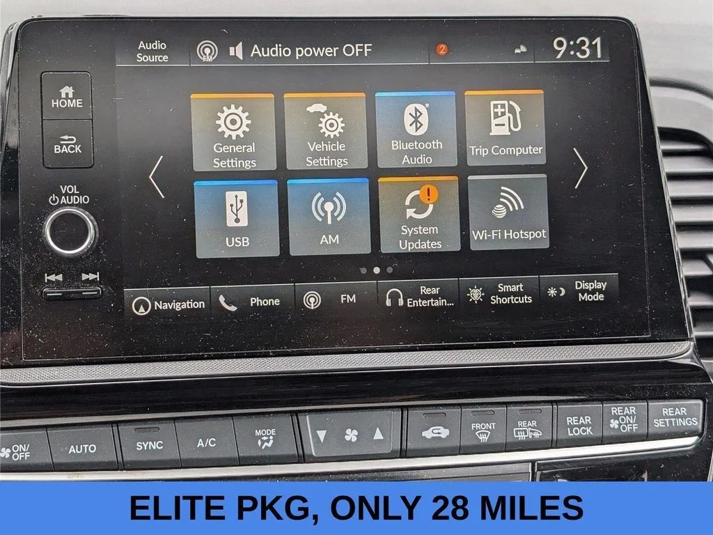 Used 2025 White Honda Elite image 32