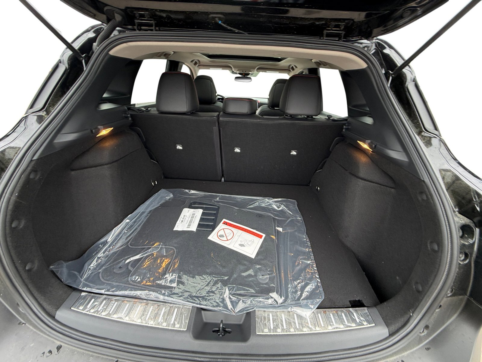 2026 Nissan KICKS SR AWD - Photo 14