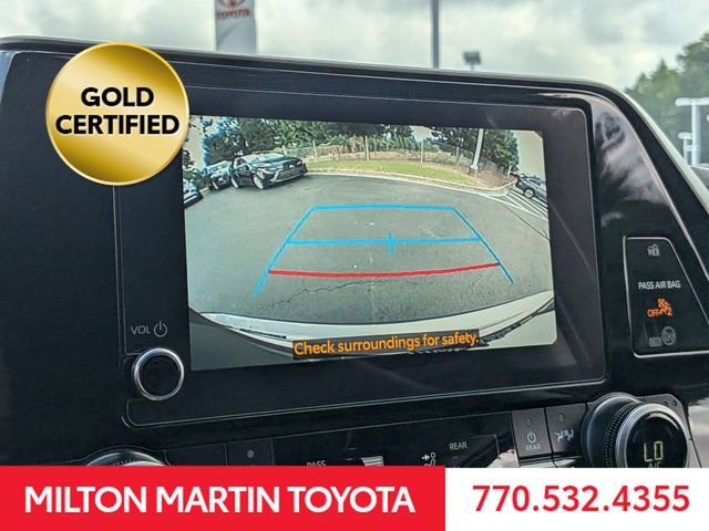 Certified Used 2025  Toyota XLE image 22