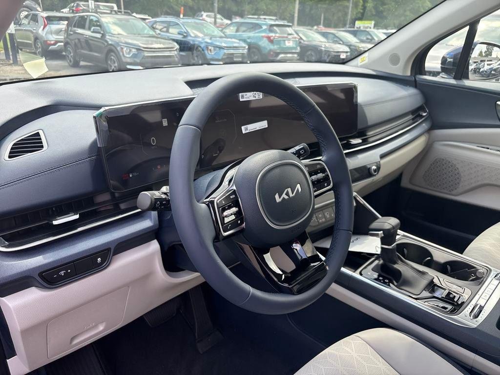 2026 Kia Carnival SX - Photo 14