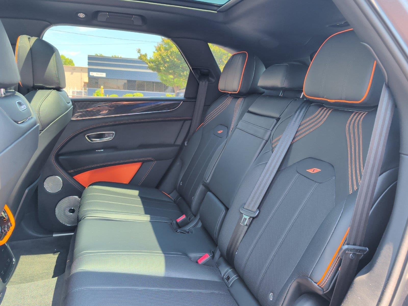 Used 2025 Anthracite Satin by Mulliner Bentley S Black Edition image 9