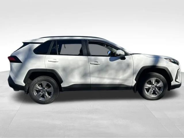 Used 2024 White Toyota XLE image 13
