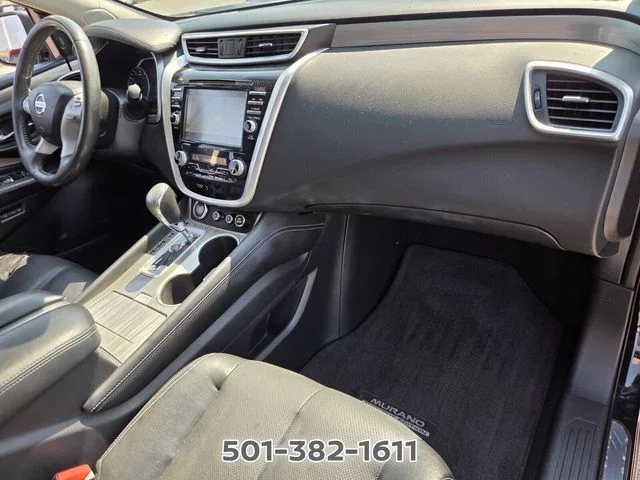 Used 2017 Black Nissan Platinum image 17