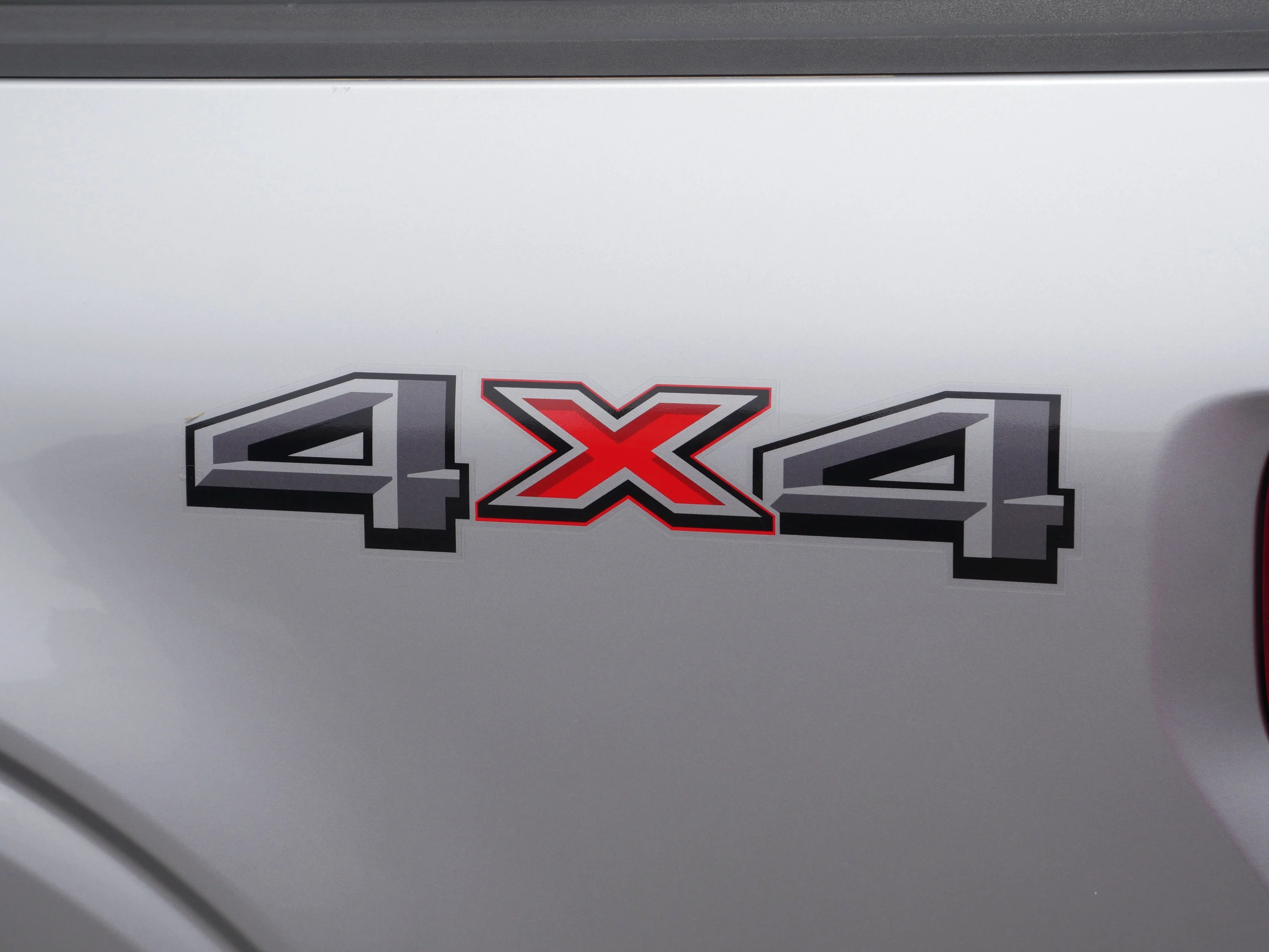 Certified Used 2022 Silver Ford XLT image 18