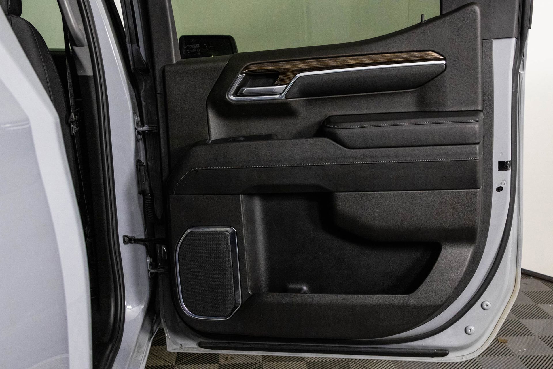 2024 GMC SIERRA - Image 35