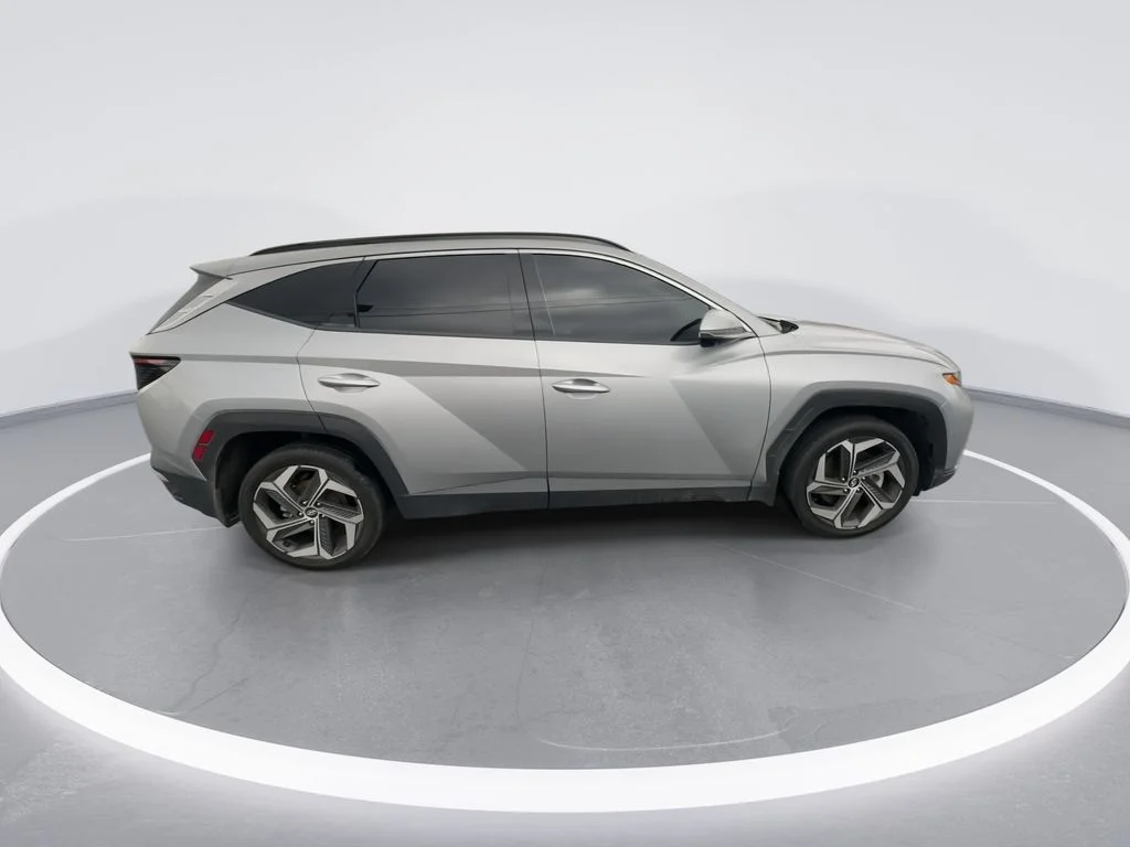 Used 2023 Silver Hyundai Limited image 9