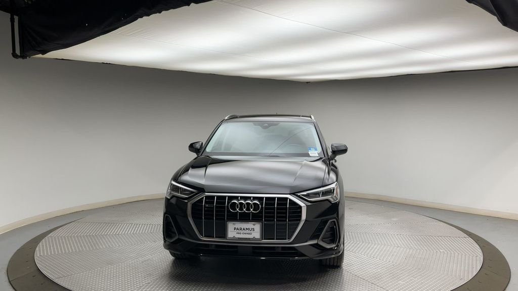 Used 2021 Black Metallic Audi Premium Plus image 7