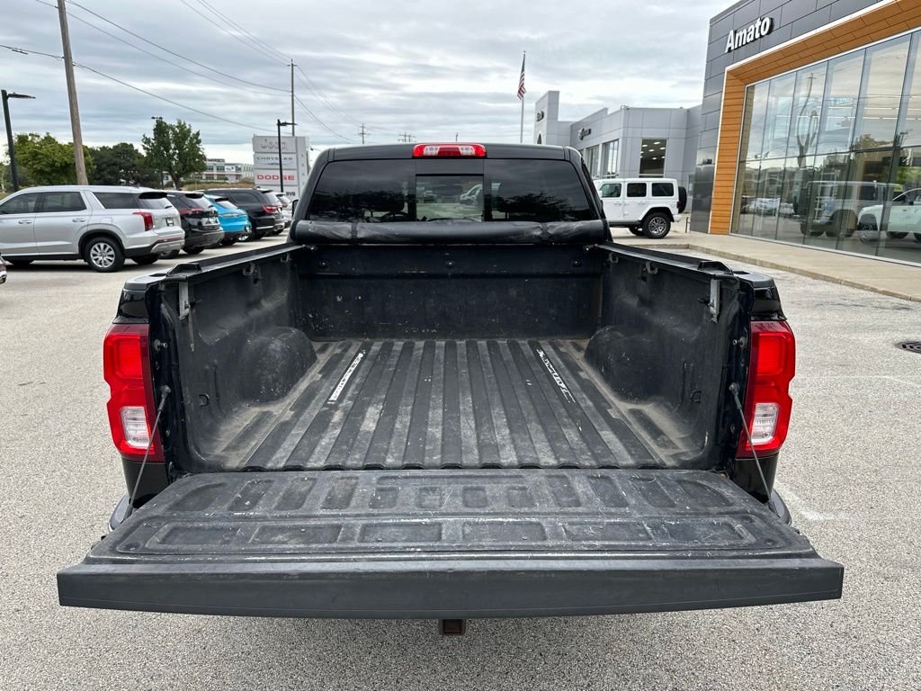 Used 2017 Black Chevrolet LTZ image 10