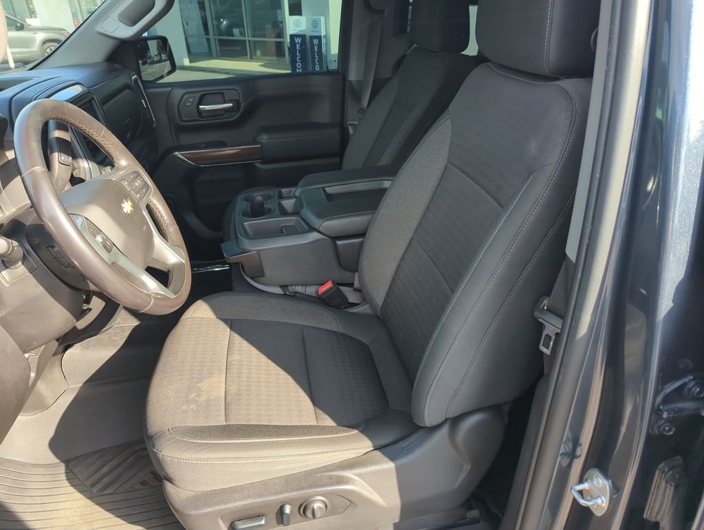 Used 2022 Gray Chevrolet LT image 12