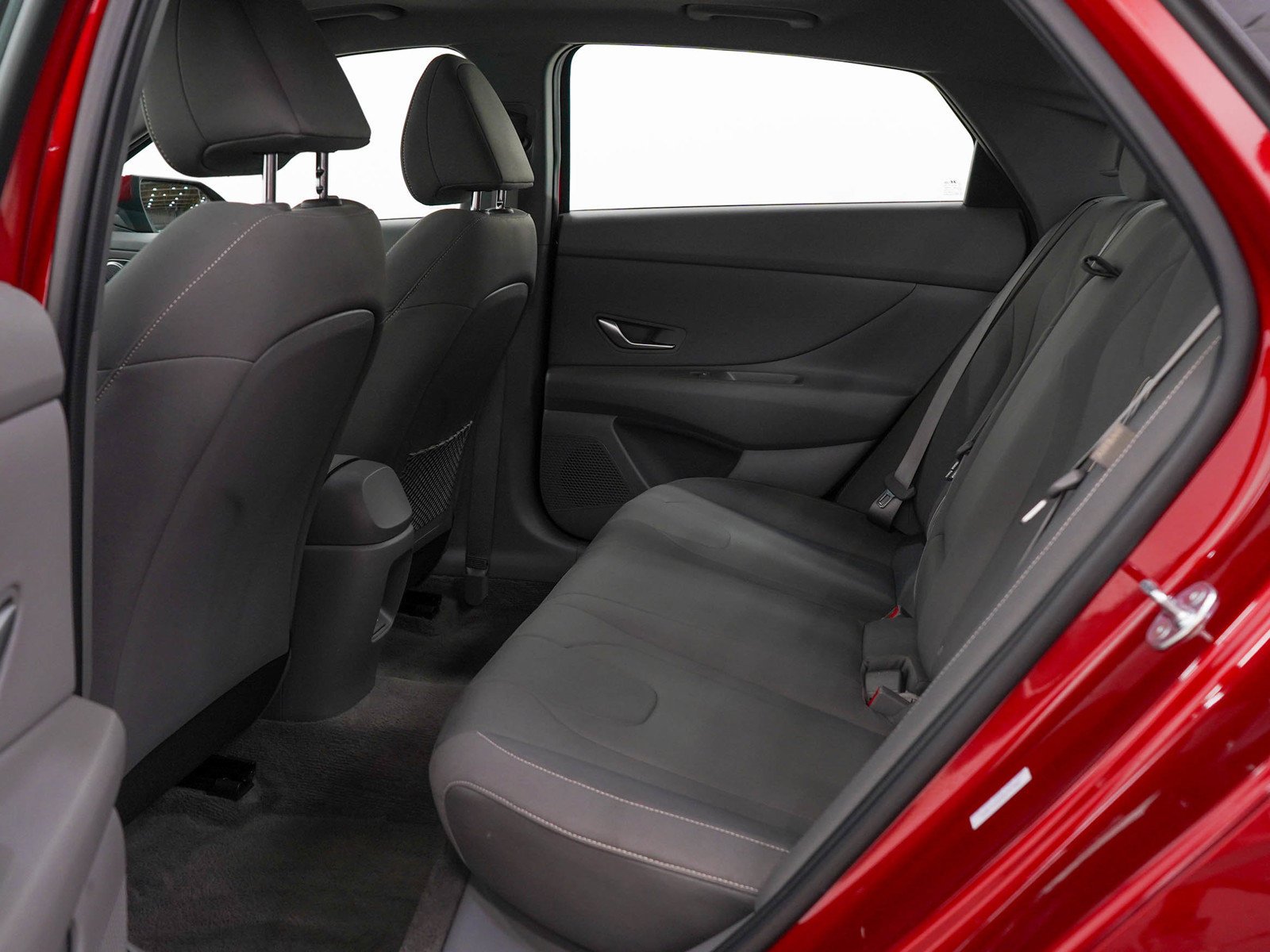 Used 2025 Ultimate Red Hyundai SEL Convenience IVT image 33