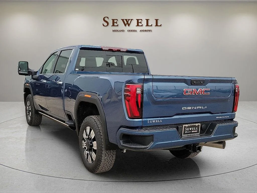 2026 GMC Sierra 2500HD Denali - Photo 3