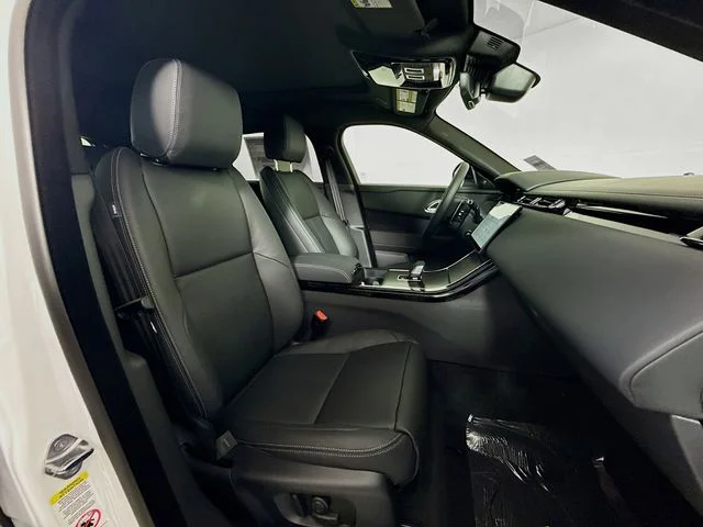 New 2026 Fuji White Land Rover Belgravia Edition image 30
