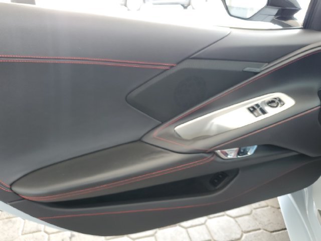 2022 Chevrolet Corvette 1LT - Photo 9