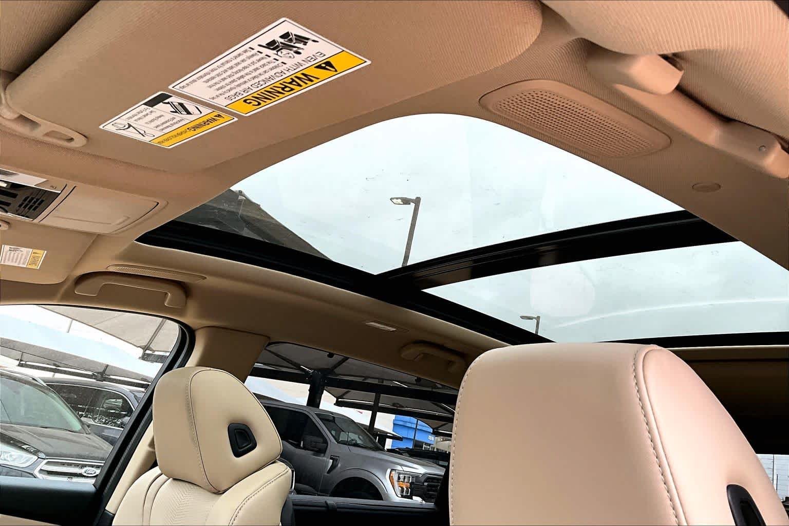 New 2026 Platinum White Pearl Acura w/Technology Package image 18