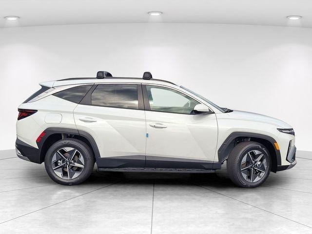 New 2026 White Hyundai SEL image 33