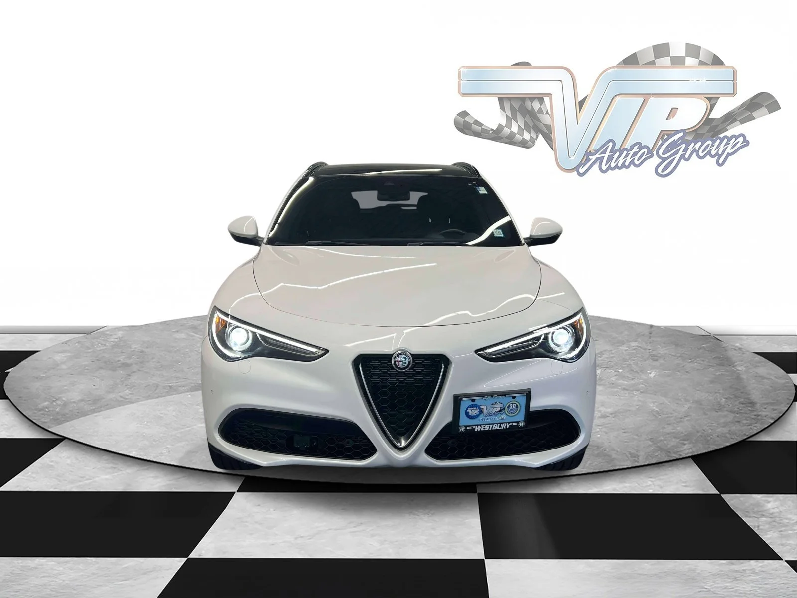 Used 2023 Alfa White Alfa Romeo Ti image 2