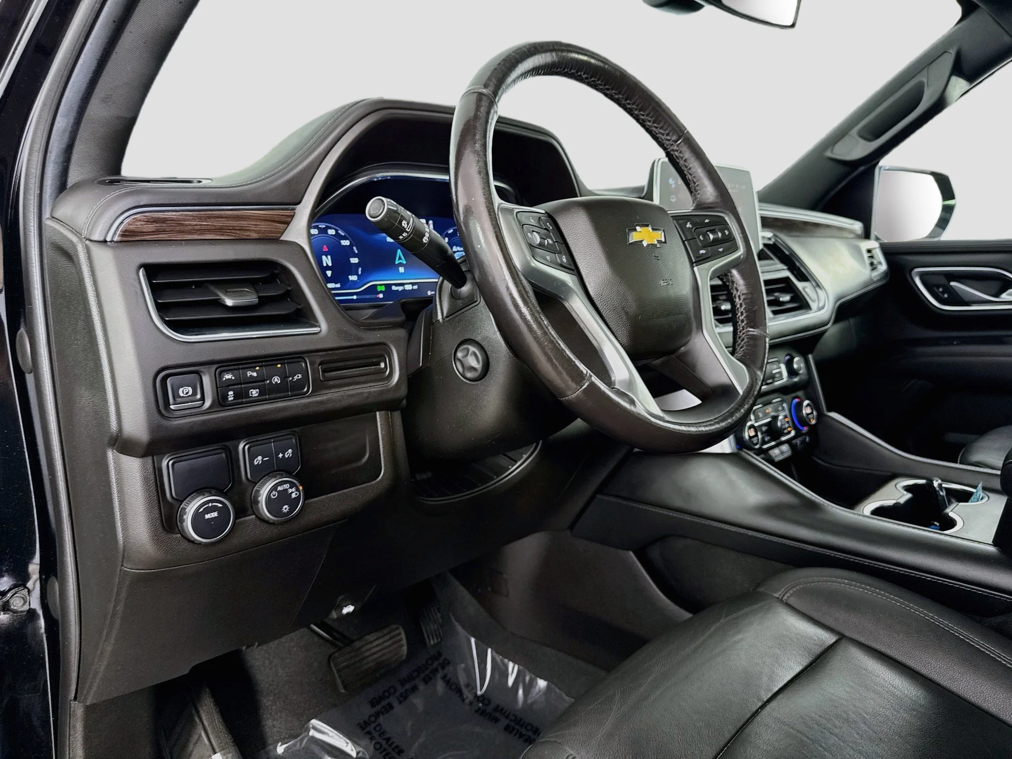 Used 2022 BLACK Chevrolet LT image 11