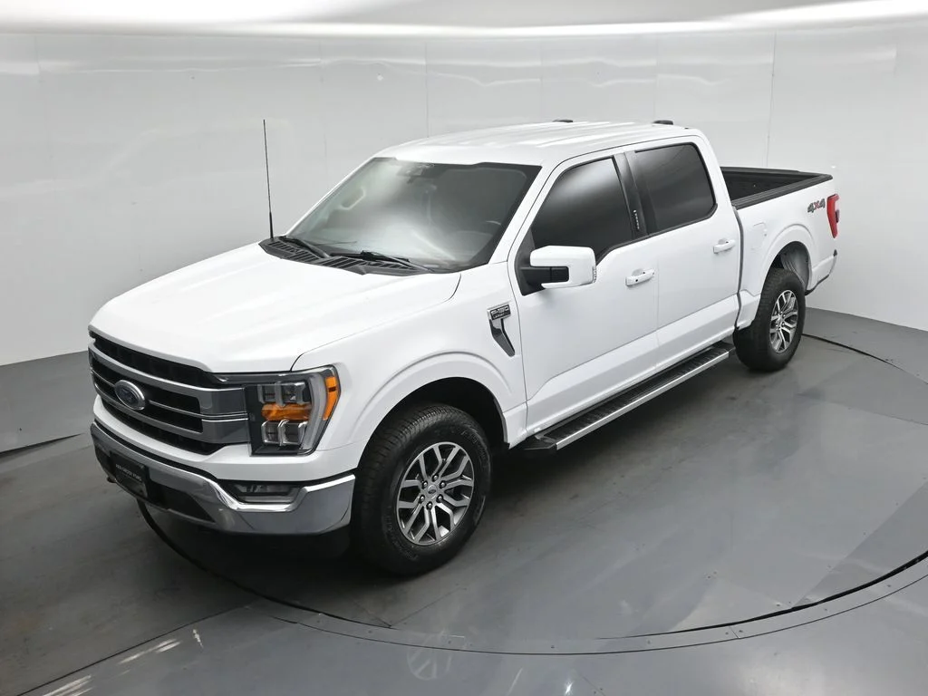 Certified Used 2022 White Ford Lariat image 35