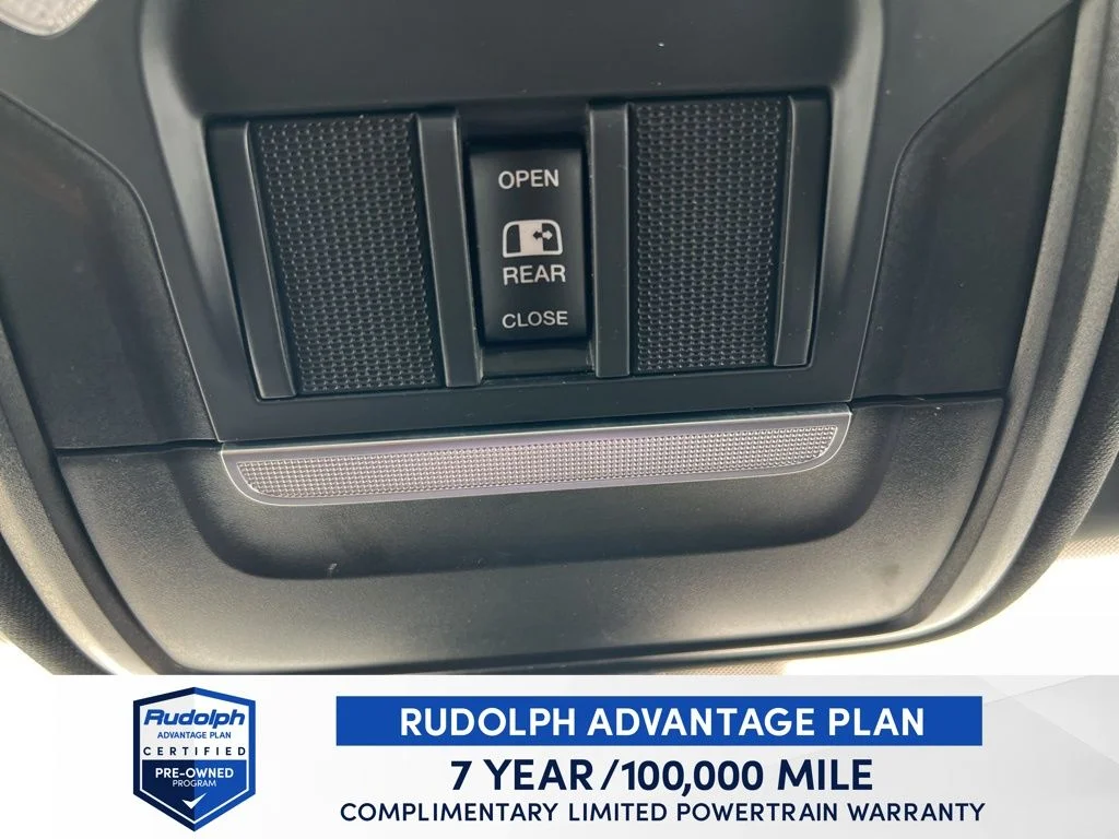 Used 2022 Silver Ram Big Horn/Lone Star image 38