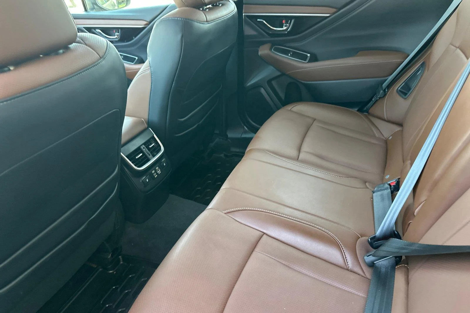 Used 2024 Magnetite Gray Metallic Subaru Touring image 11