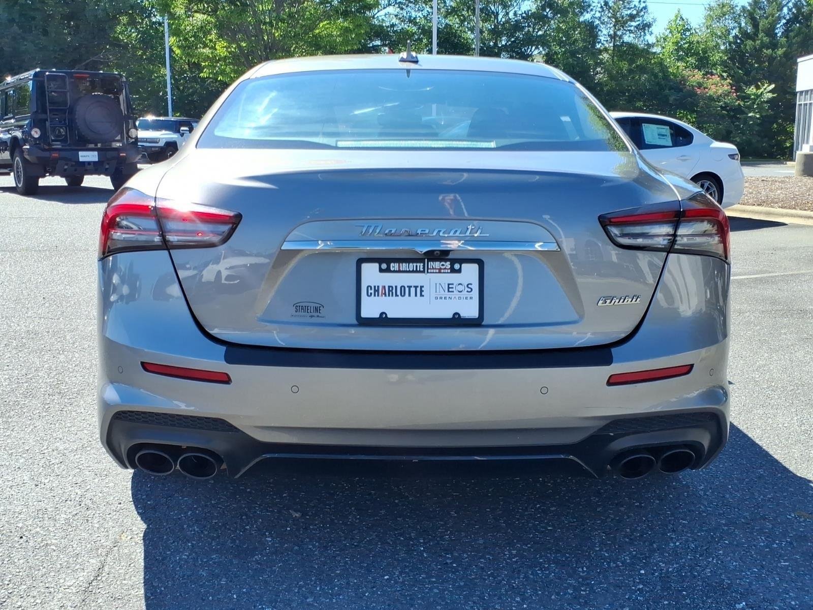 Used 2022 Grigio Metallic Maserati Modena image 17
