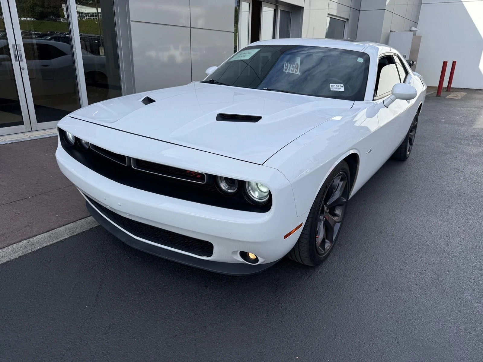 2018 Dodge Challenger R/T Plus's photo