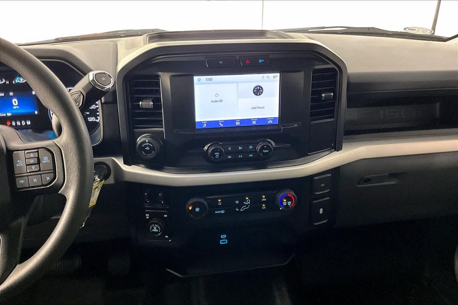 Used 2022 Oxford White Ford XL image 21