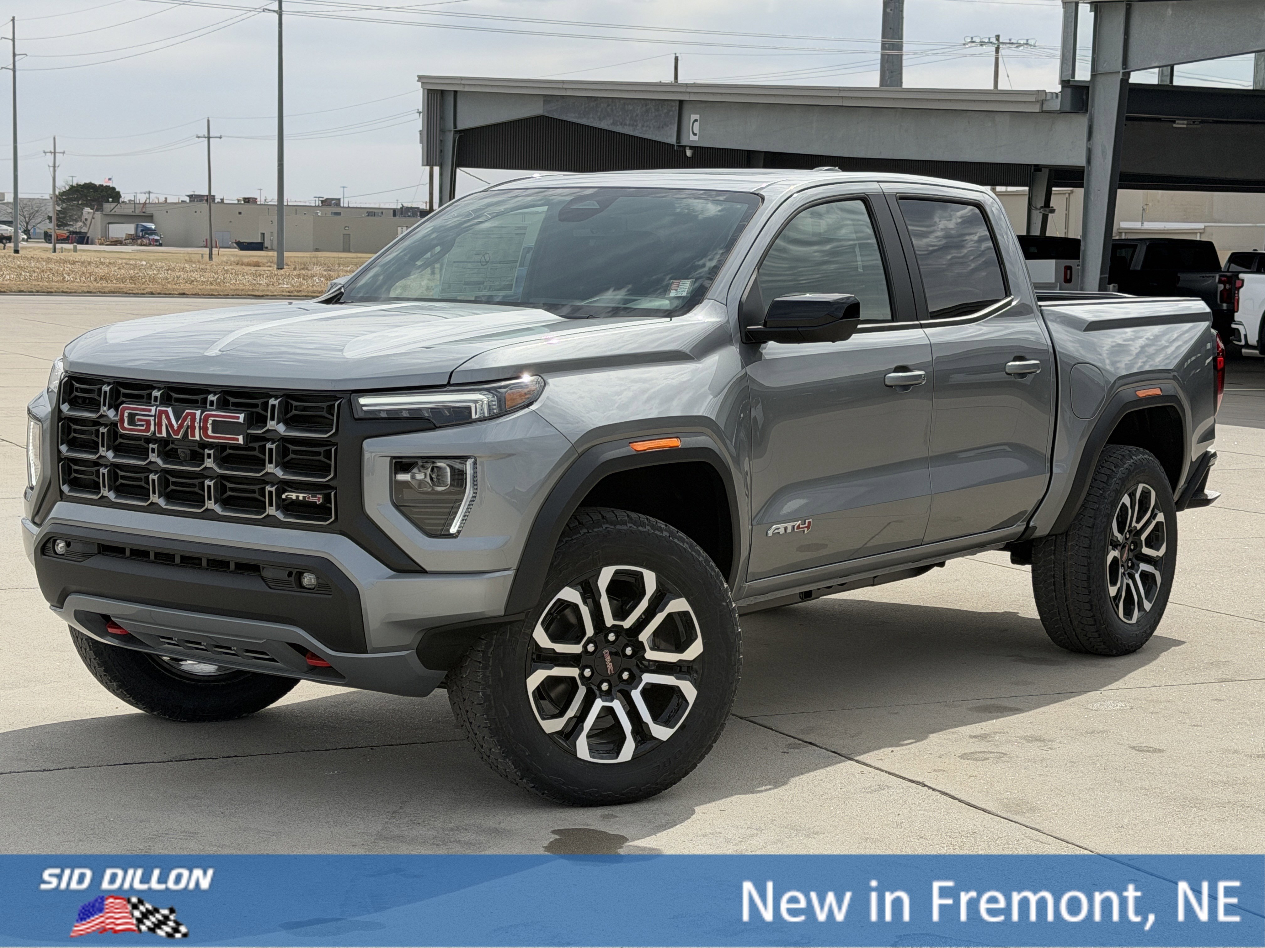 2026 GMC Canyon 4WD AT4 Crew Cab Short Box's photo