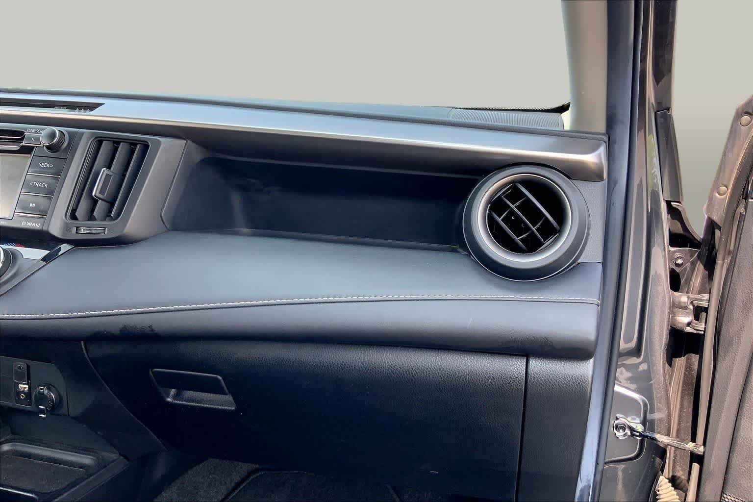 Used 2018 Magnetic Gray Metallic Toyota Hybrid LE image 18