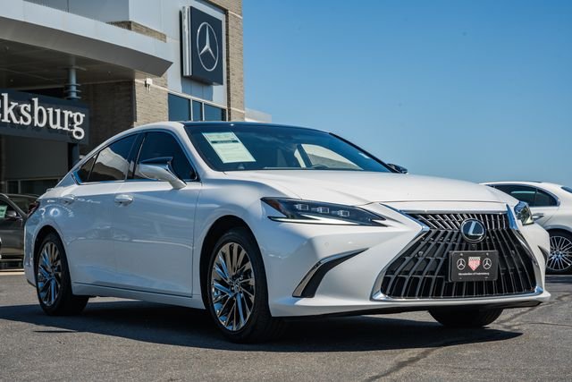 2024 Lexus ES 350 350 Ultra Luxury's photo
