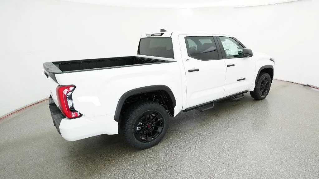 New 2026 Ice Cap Toyota SR5 image 18