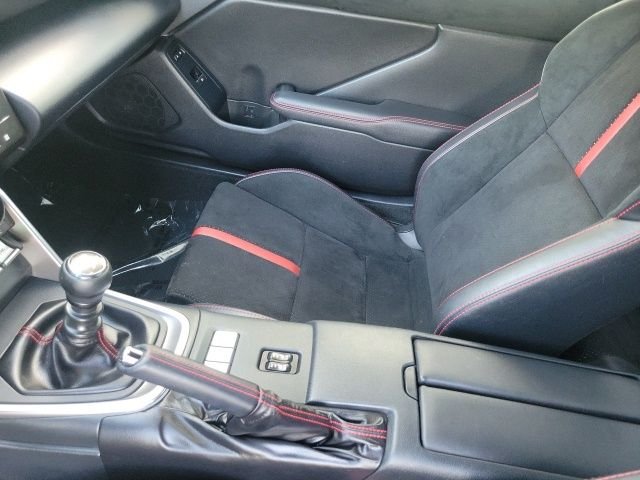 Used 2023 Silver Subaru Limited image 15