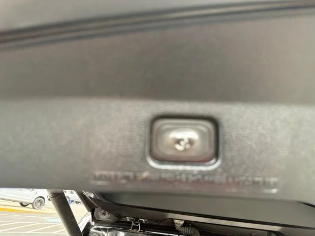 Used 2018 Gray Ford XLT image 31