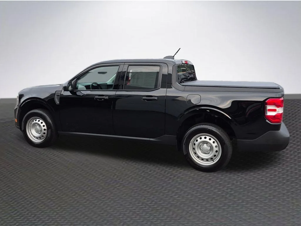 Used 2026 Shadow Black Ford XL image 5