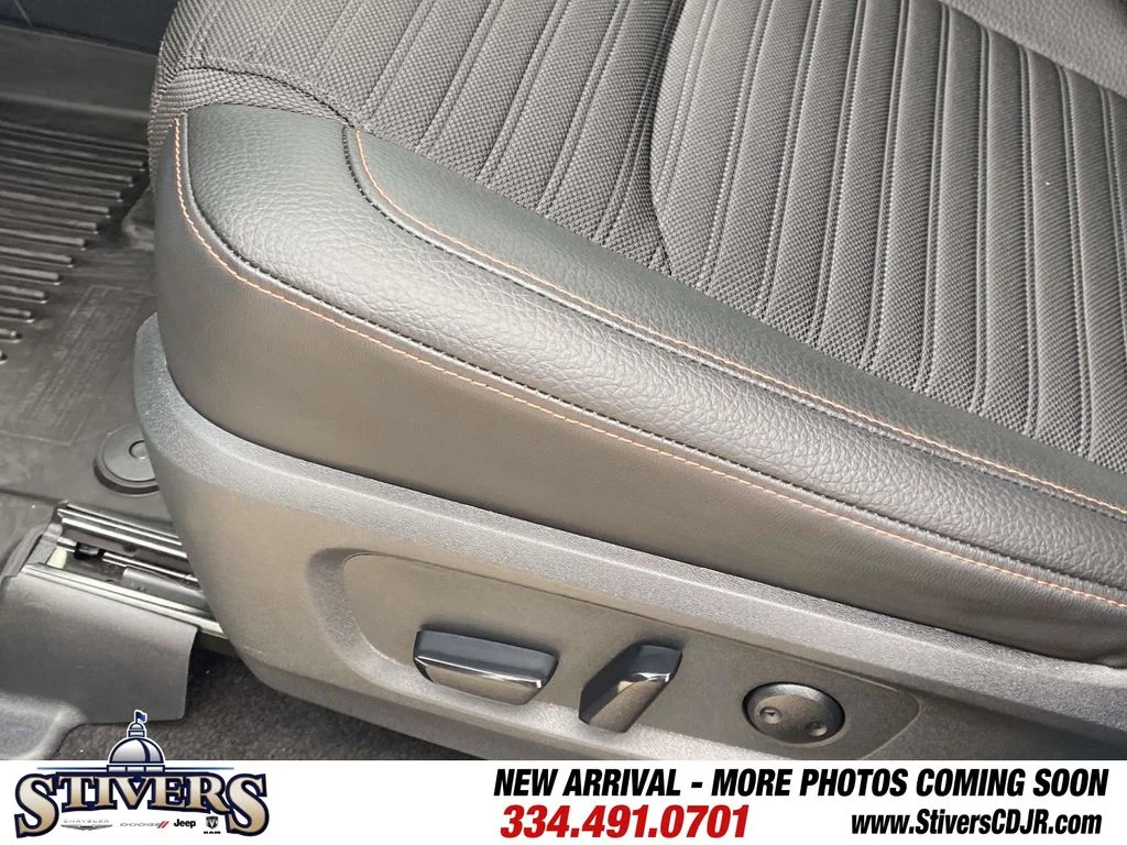 Used 2024 Beige Nissan Rock Creek image 21