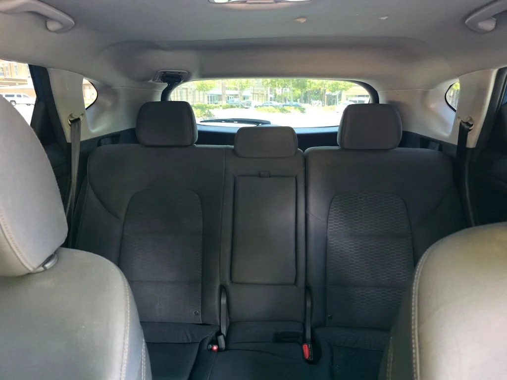 Used 2019 Blue Hyundai SE image 23